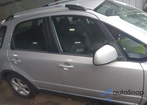 2009 Suzuki Sx4 Touring z USA, uszkodzony, nr VIN JS2YB417896200835